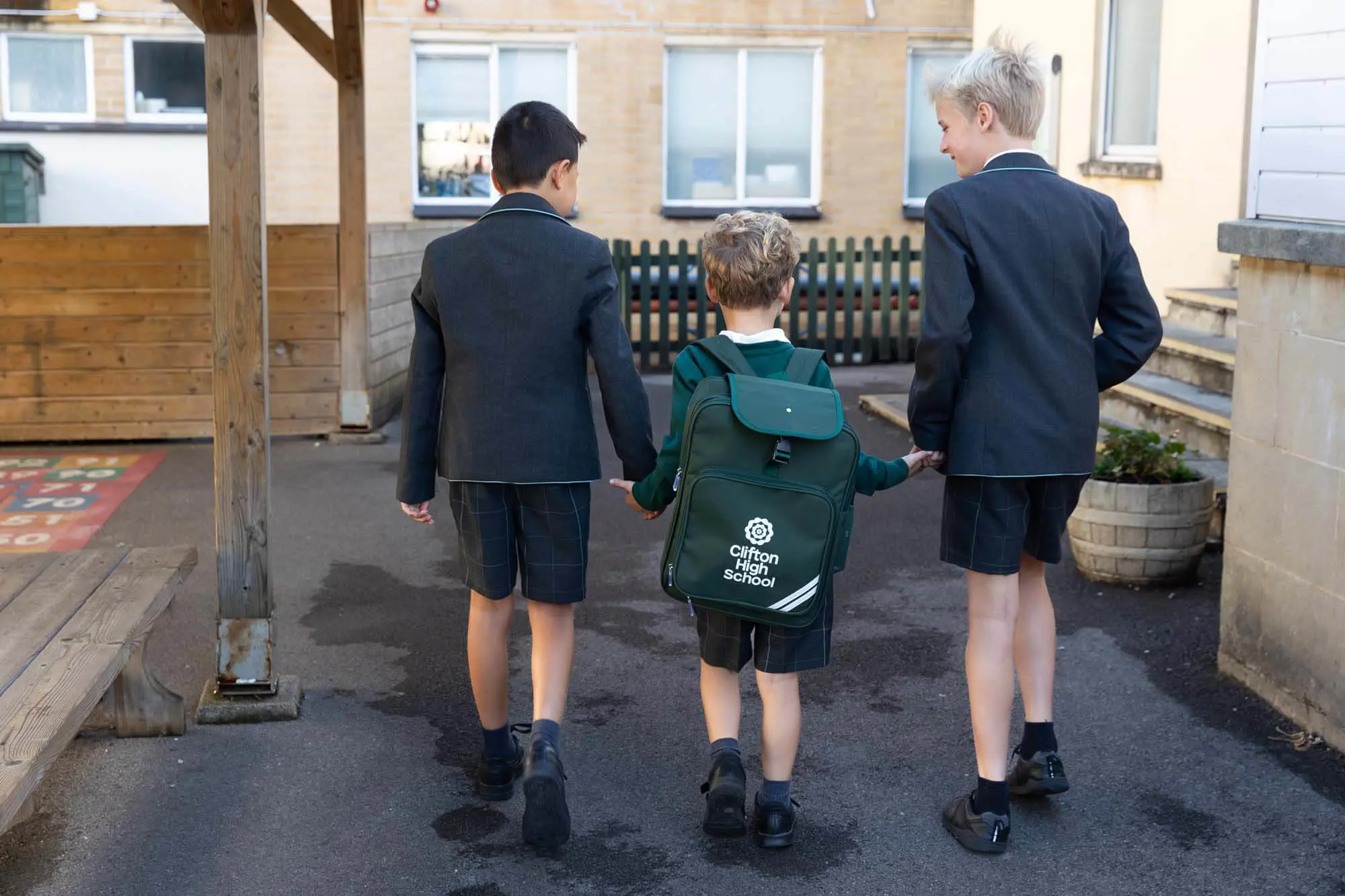  OptimizedImage,,,Optimized